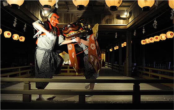 写真:十二番/獅子